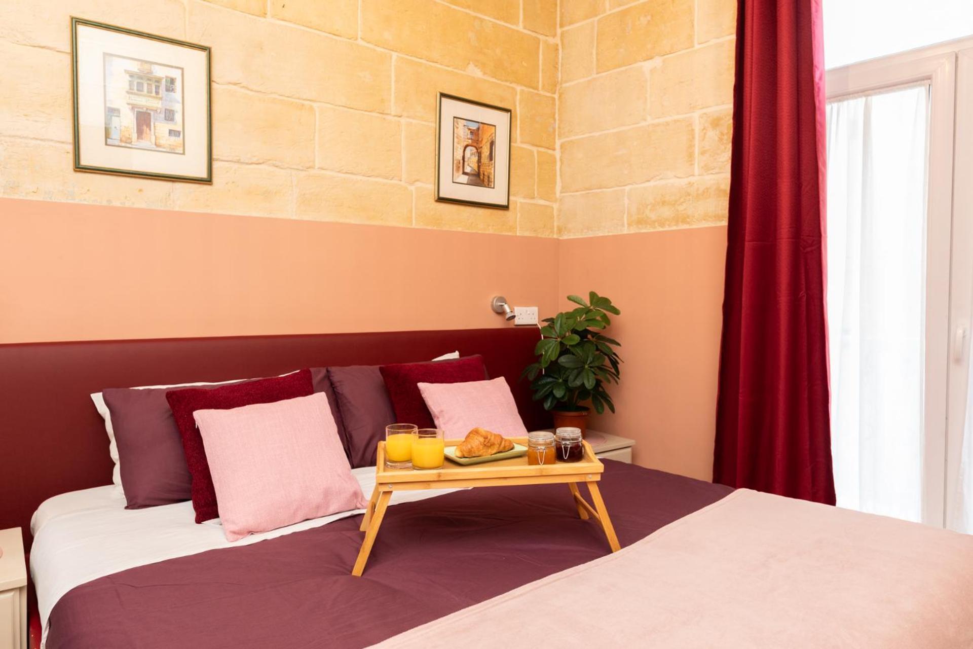 Concetta Studio Apartments By Holihomes Cospicua Exterior photo